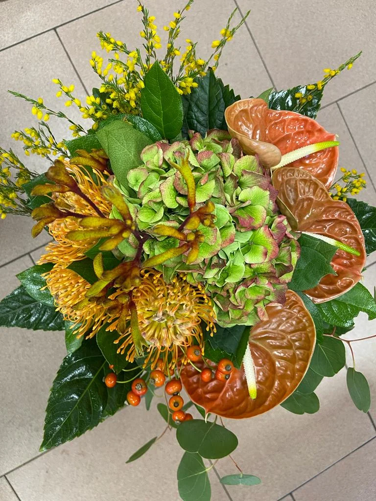 Il carattere dell’arancio. Una composizione con anthurium